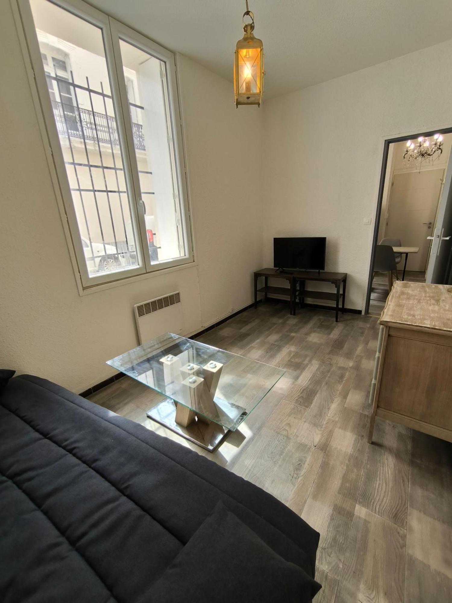 Appartement Chaleureux Dans Le Centre De Μπεζιέ Εξωτερικό φωτογραφία