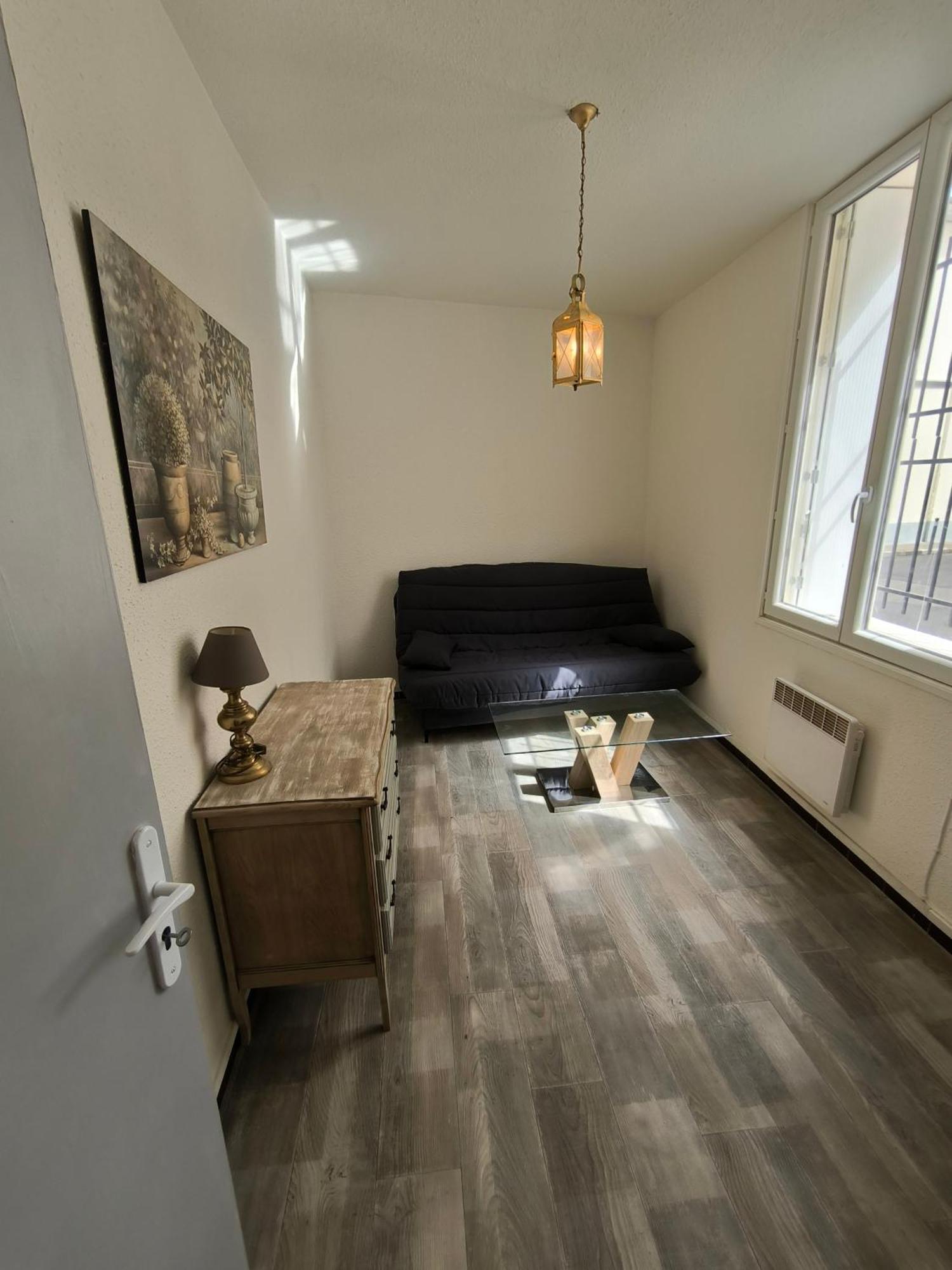 Appartement Chaleureux Dans Le Centre De Μπεζιέ Εξωτερικό φωτογραφία