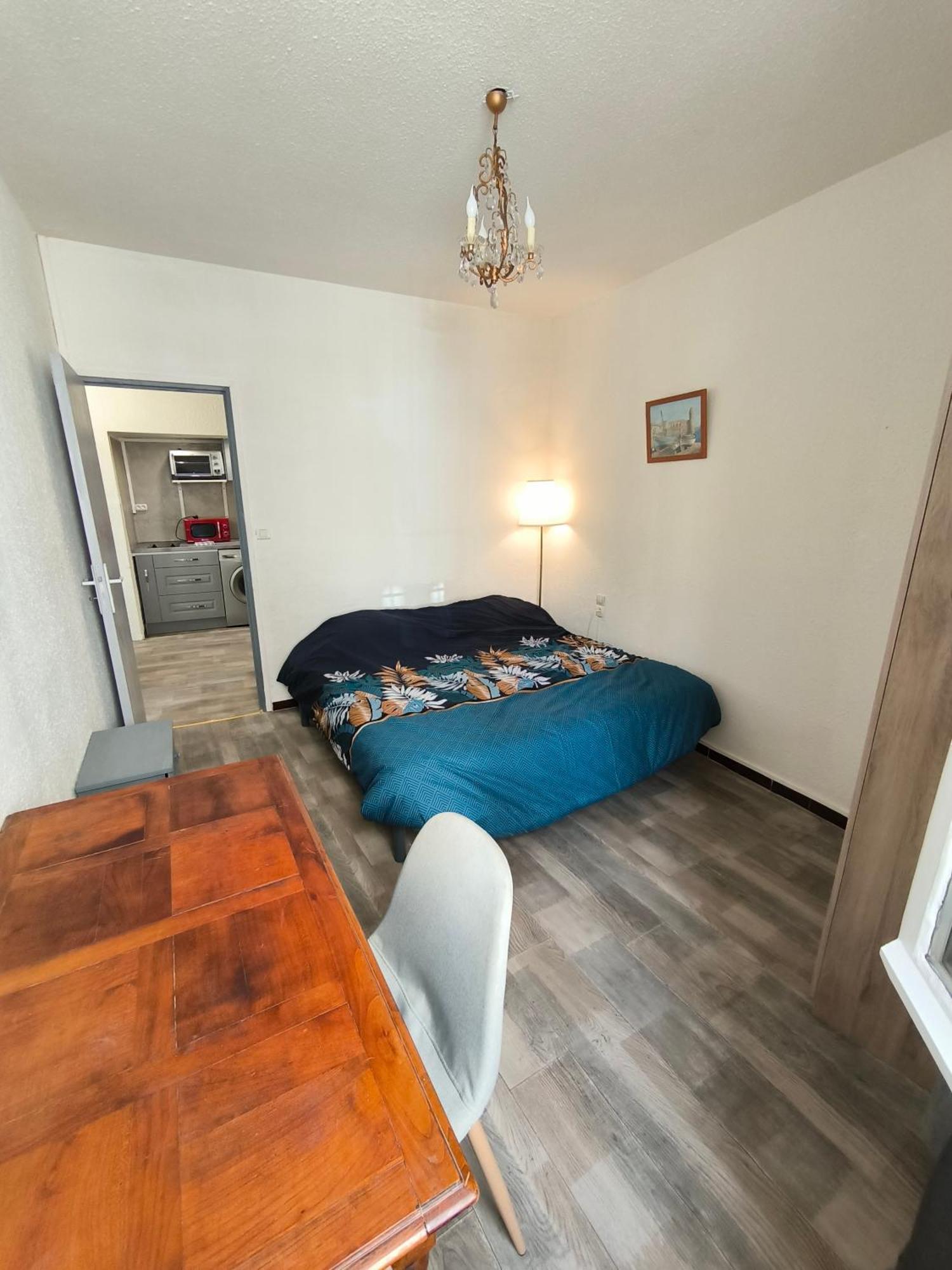 Appartement Chaleureux Dans Le Centre De Μπεζιέ Εξωτερικό φωτογραφία